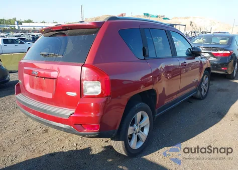 2012 Jeep Compass Latitude z USA, uszkodzony, nr VIN 1C4NJDEB3CD537625
